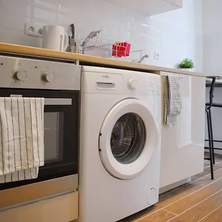 Studio Sur Pont Du Proche Centre 아파트 *